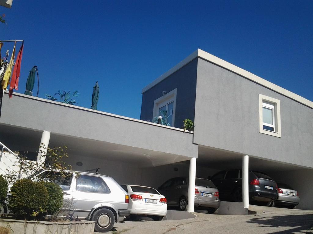 Guesthouse Oaza Emi Dobra Voda Exterior photo